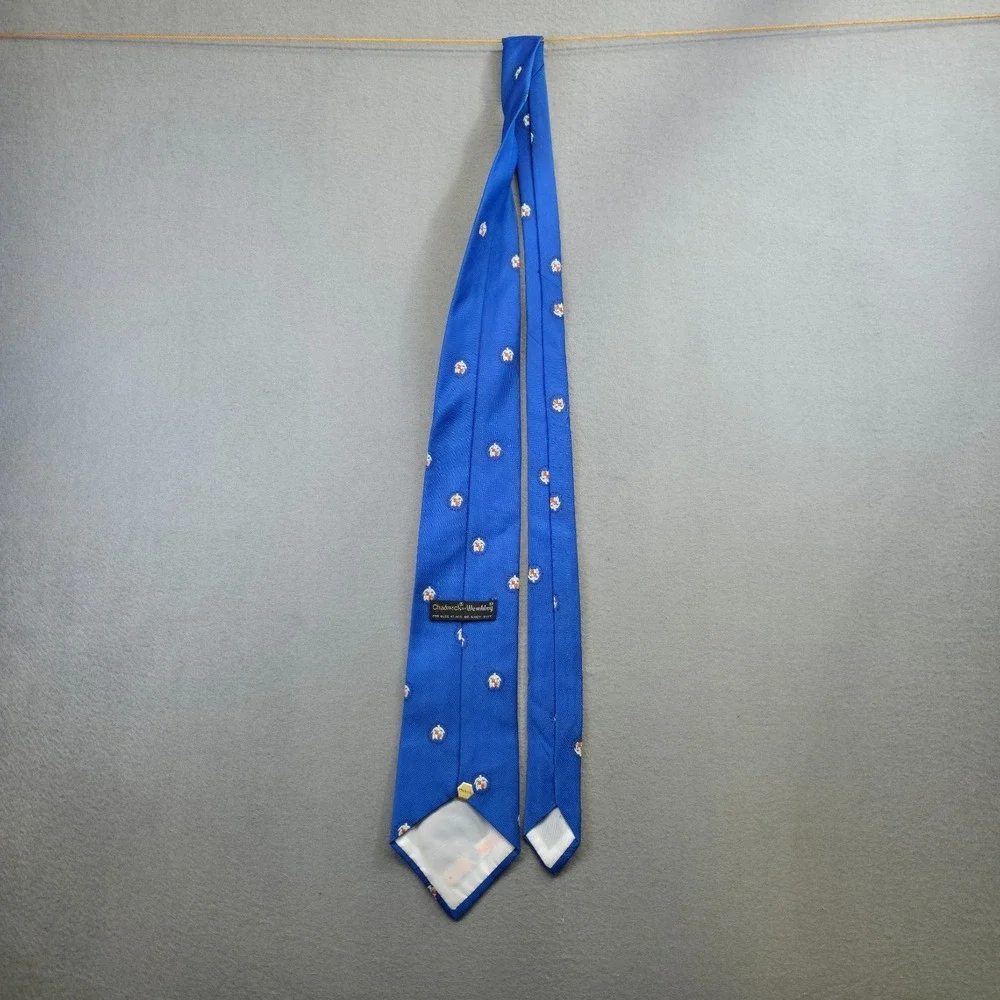 Chadwick by Wembley Men's Blue Necktie Size 3.75x54.5